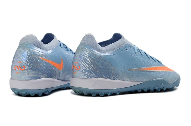 Nike Chaussures de Football pour Pelouse Bleu Orange à Coupe Basse Collet Ajustement Chaussette Tige Synthétique Texturée Métallique 5