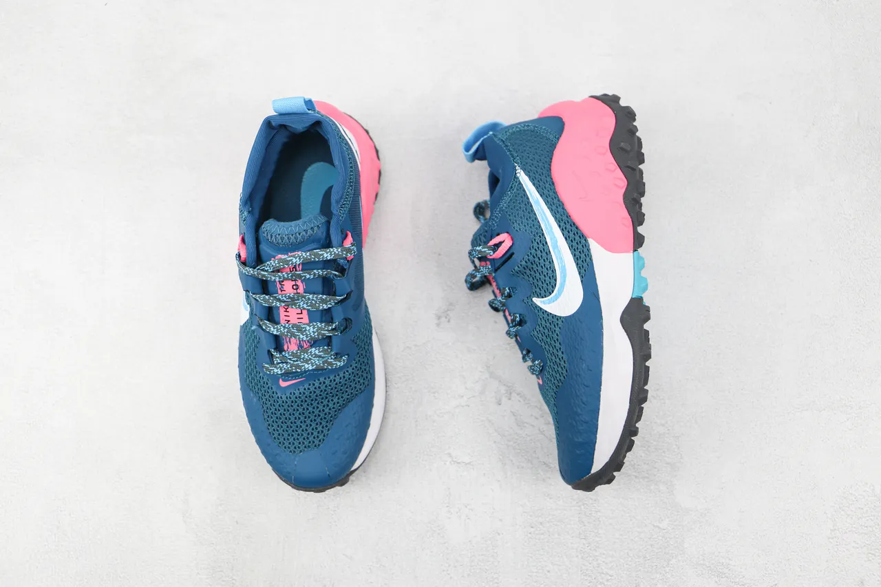Nike Blue Pink Mesh Upper Sculpted Multi-Color Midsole Running Shoes 3
