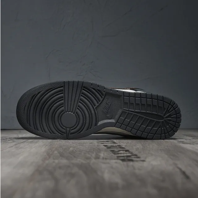 Nike Dunk Low Black Gray Deep Brown Lifestyle Sneakers 5