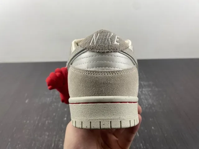 Nike Dunk Low Off-White Beige Lifestyle Sneakers 4