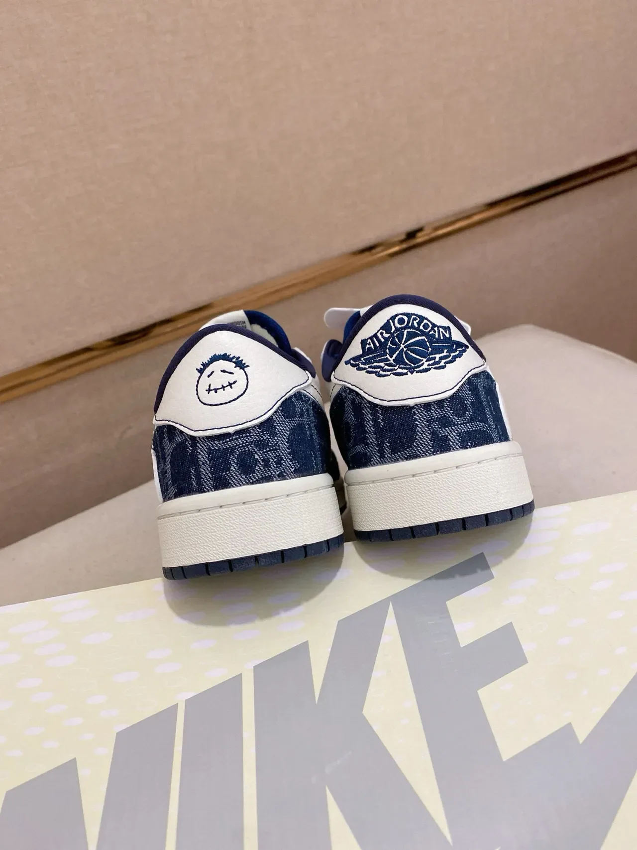 Nike Dunk Low White Navy Denim Print Lifestyle Sneakers 8