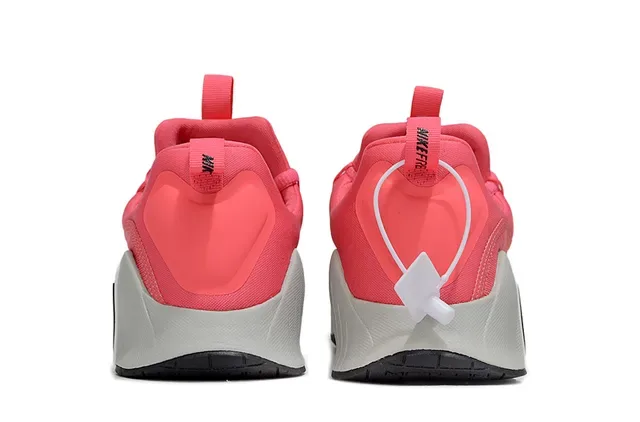 Nike Free Chaussures de course rose gris knit upper semelle segmented flex groove 4