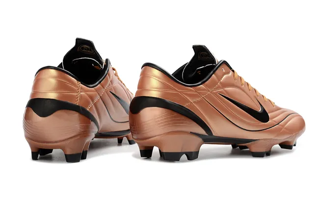 Nike Gold Black Metallic Copper Upper Quilted Synthetic Construction Firm-Ground Soccer Shoes 5