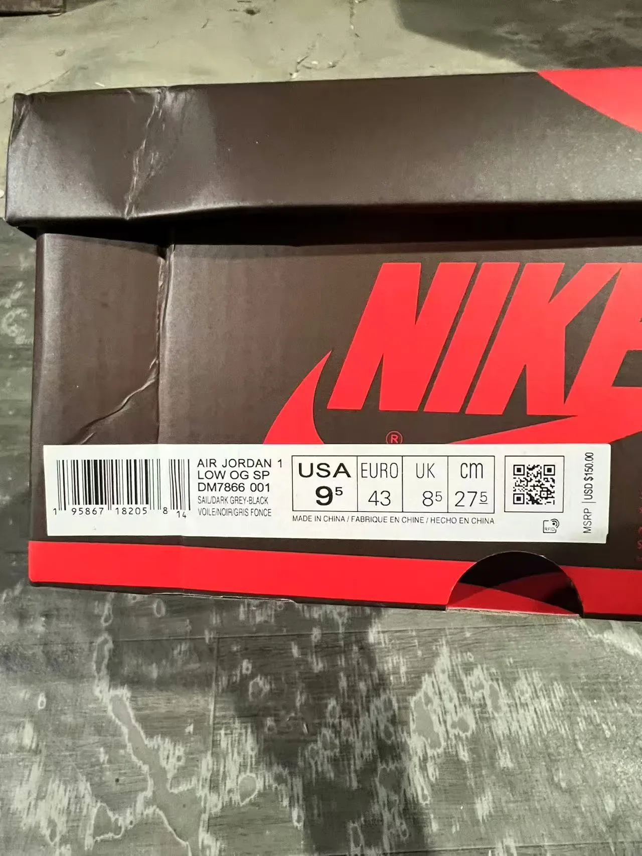 Nike Gris Noir Low-Top Suède et Maille Supérieure Lifestyle Sneakers 11