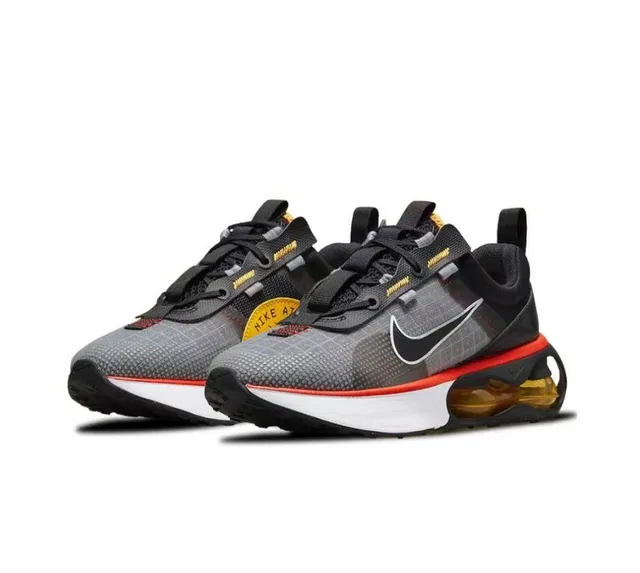 Nike Gray Black Visible Air Cushioning Unit Grid-Textured Engineered Mesh Upper Lifestyle Sneakers 3