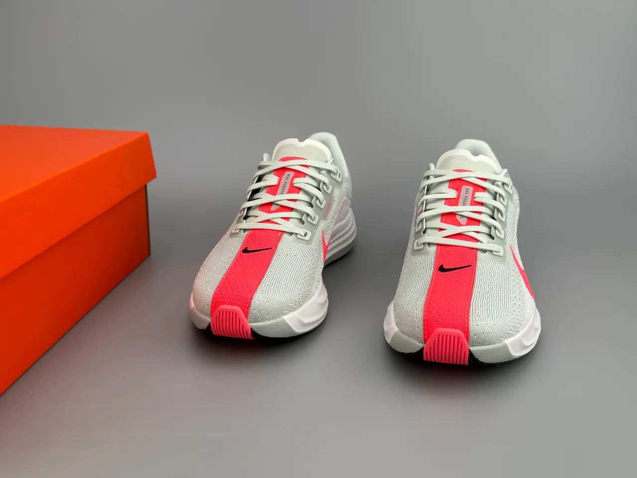 Nike Gray Pink Engineered Knit Upper Sculpted Wave Midsole Running Shoes 3