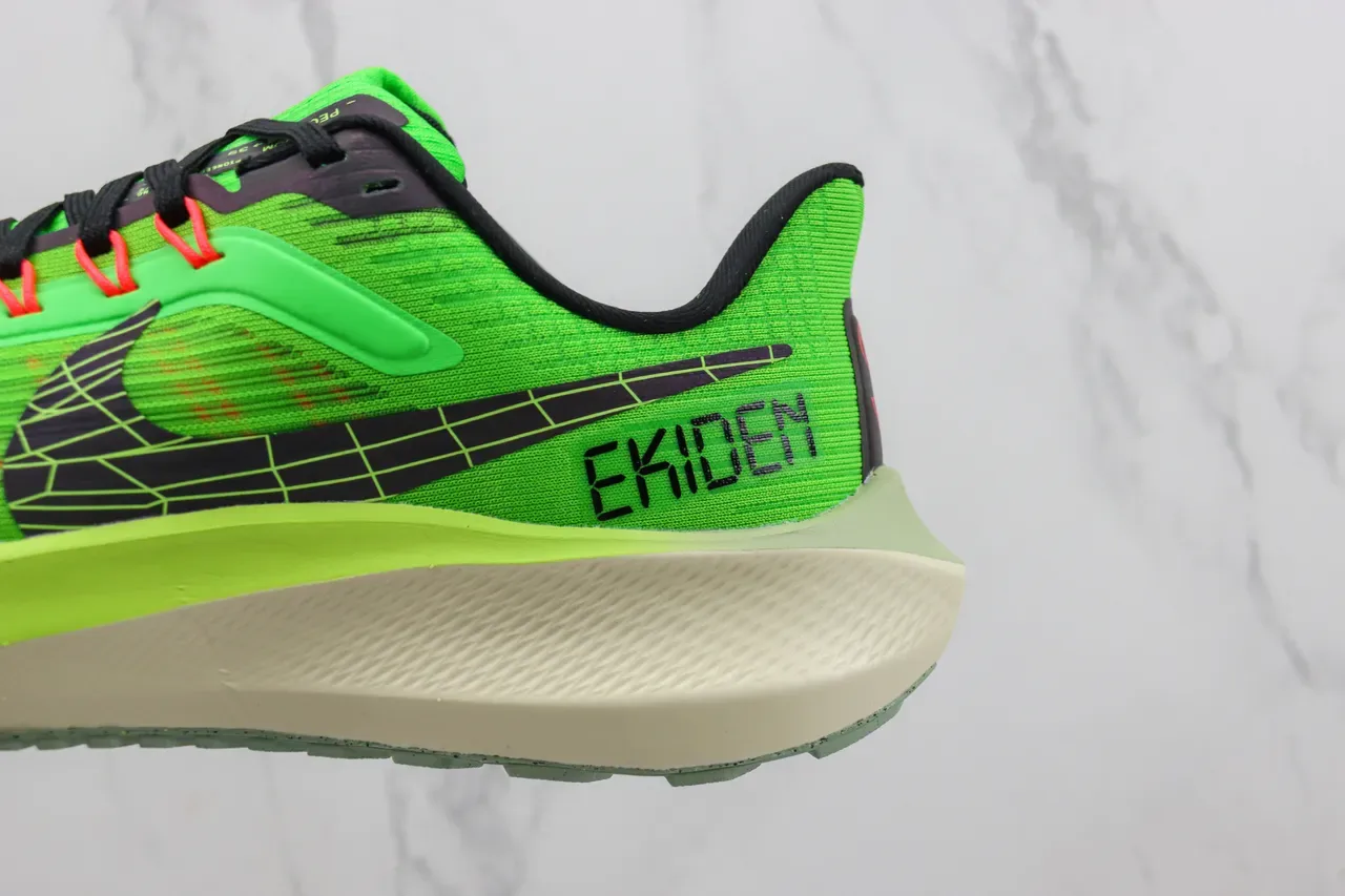 Nike Green Black Upper en Knit Engineered Longueur Complète ZoomX Foam Chaussures de Running 7