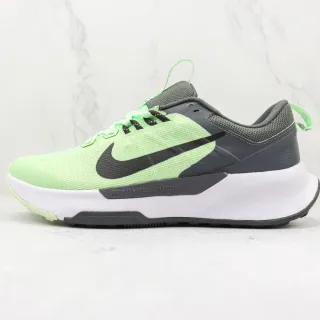 Nike Vert Gris Maille Supérieure Superpositions Synthétiques Stratifiées Chaussures de course