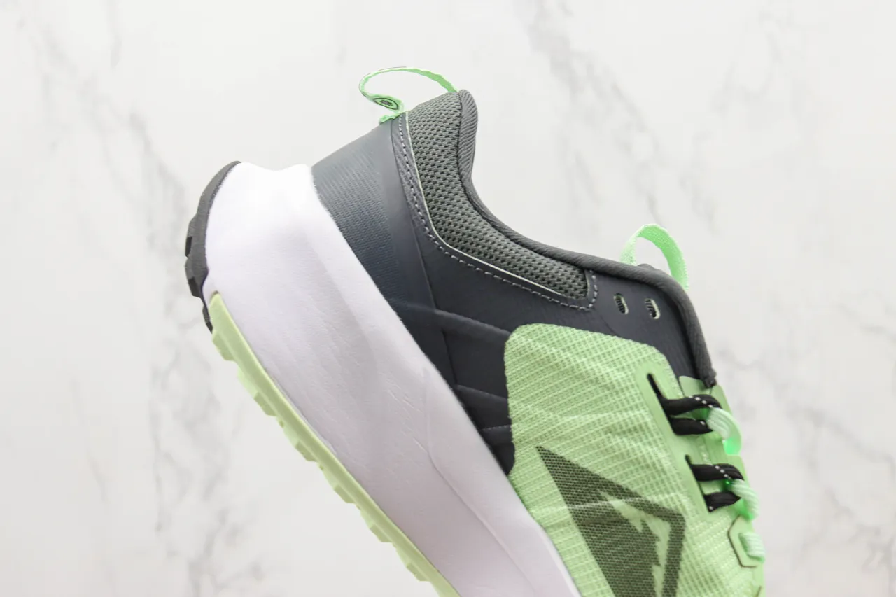 Nike Vert Gris Maille Supérieure Superpositions Synthétiques Stratifiées Chaussures de course 5