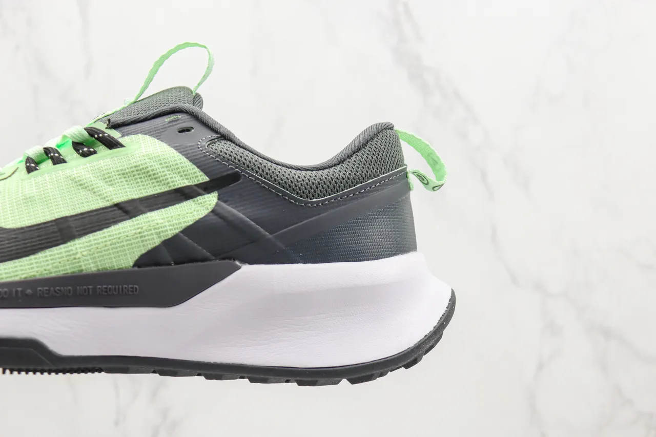 Nike Vert Gris Maille Supérieure Superpositions Synthétiques Stratifiées Chaussures de course 7