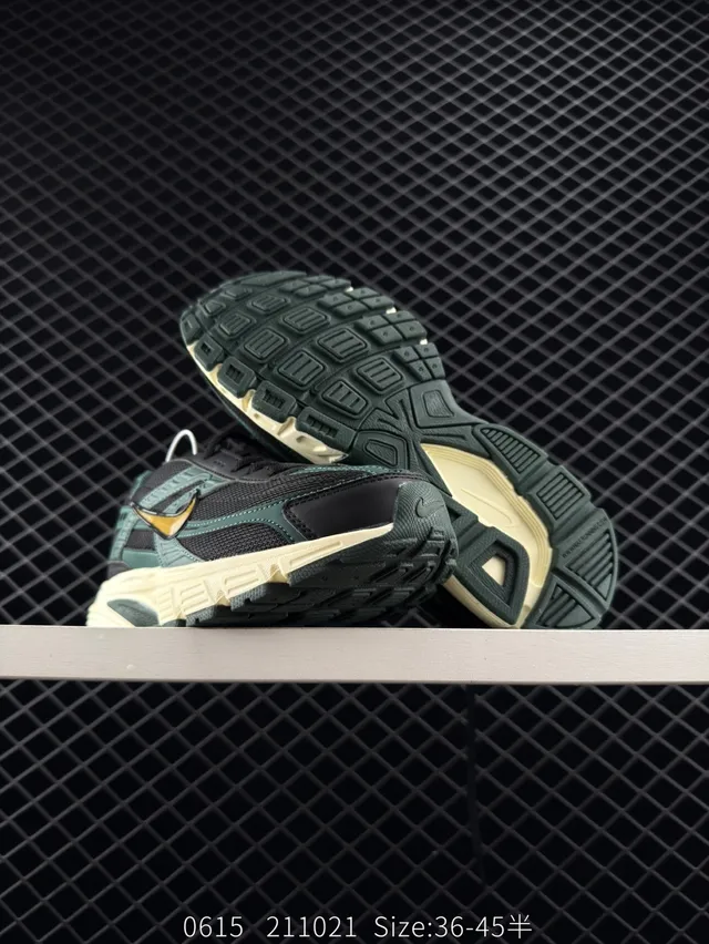 Nike Initiator Dark Green Black Gold Chunky Sneakers 2
