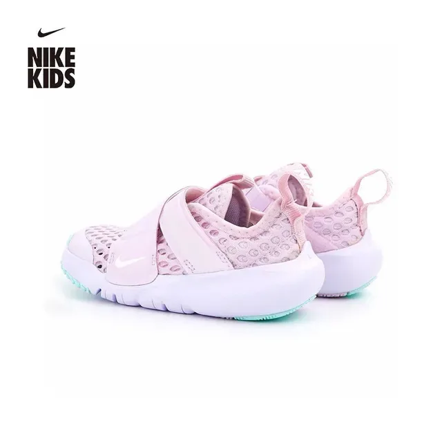 Nike Kids Black and White Mesh Strap Lifestyle Sneakers 13