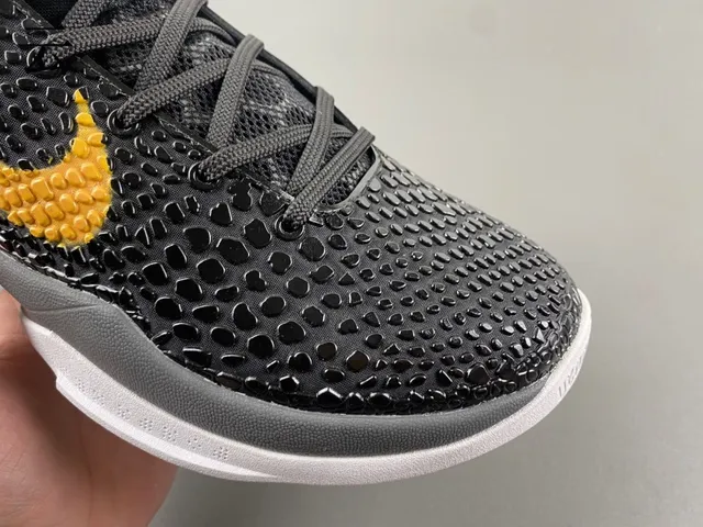 Nike Kobe Black Yellow Textured Pebble Upper Bold Swoosh Basketball Shoes 19