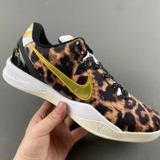 Nike Kobe Protro 豹纹印花 Gold Swoosh 篮球鞋