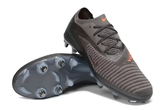 Nike Mercurial Gris Rouge Knit Upper Semelle Translucide Firm-Ground Chaussures de Football 4