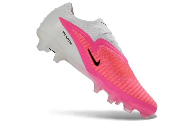 Nike Mercurial أحذية كرة القدم بيضاء ووردية مع وجه علوي من الخياطة وشريط منتصف القدم مع أضلاع وتسنين للأرضية الصلبة 6