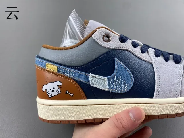 Nike Navy Gray Patchwork Upper Denim-Textured Swoosh Lifestyle Sneakers 3
