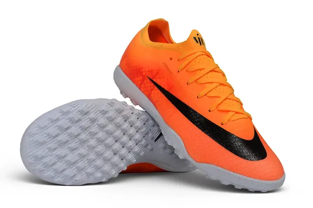 Nike Tênis de futebol turf com upper de malha laranja preto, gola baixa 3