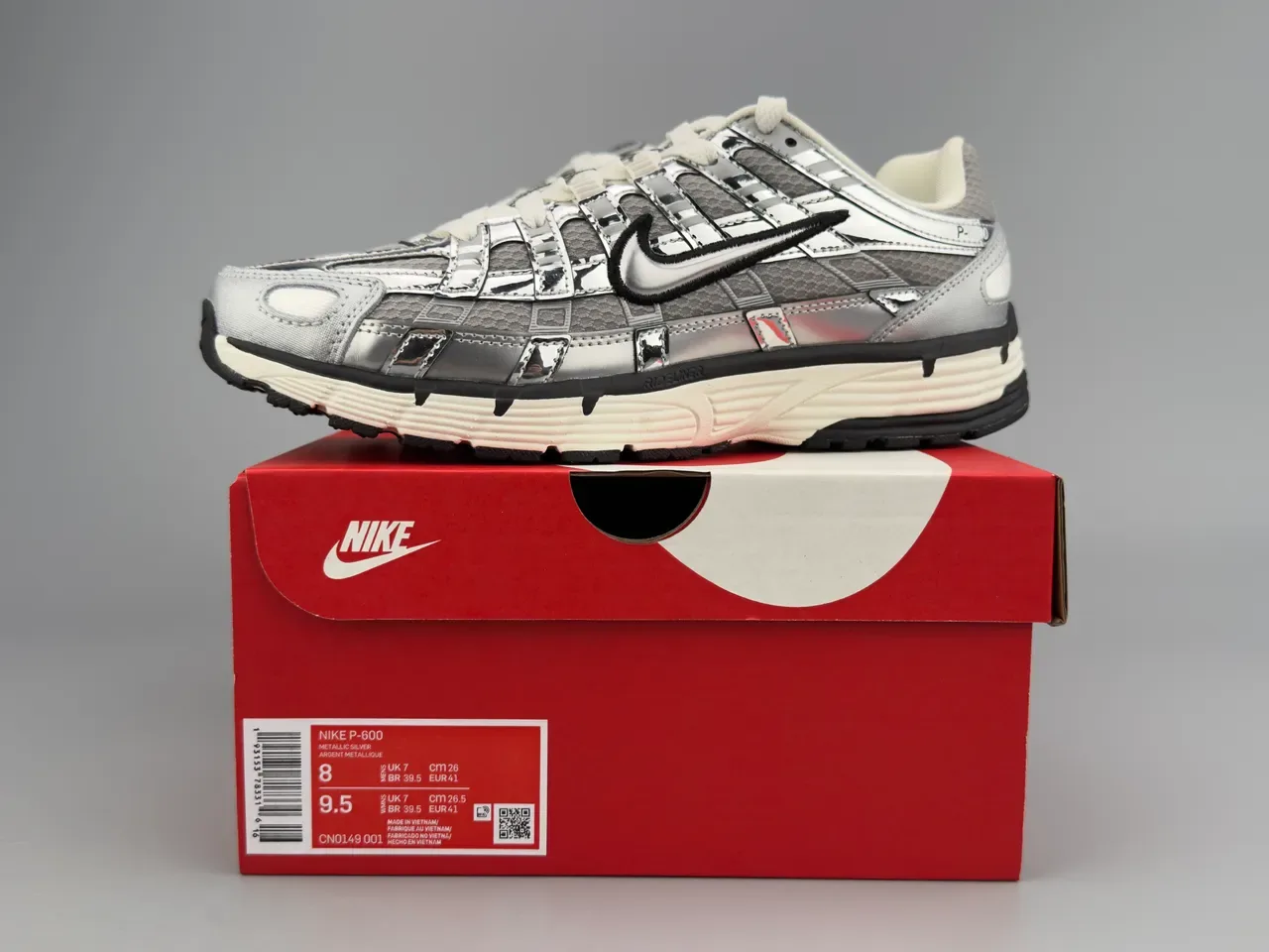 Nike P-6000 Metallic Silver Black White Lifestyle Sneakers 10