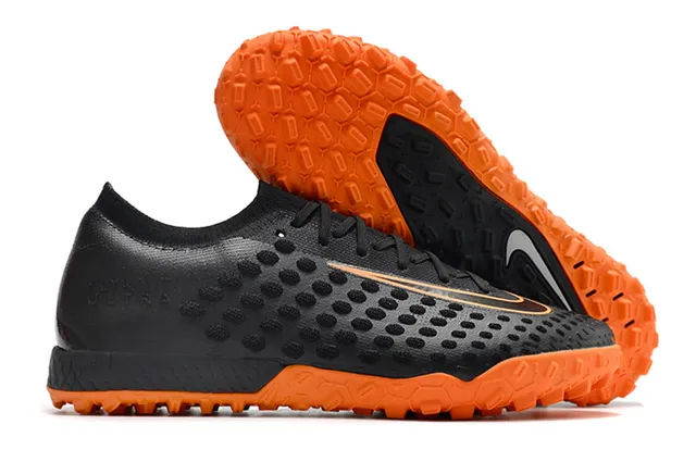 Nike Phantom GT Chaussures de Football Noir Marron Basse Coupe Tige Synthétique Panneau Cuivre Métallique Milieu Pied Turf 22
