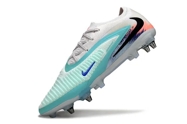 Nike Phantom GT Blanc Bleu Bas Coupé Tricot Supérieur Lacets Asymétriques Terrain Ferme Chaussures de Football 3