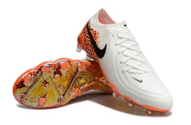 Nike Phantom GT White Orange Knit Sock-Fit Upper Firm-Ground Soccer Shoes 4
