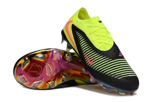 Nike Phantom GT Yellow Black Low-Cut Knit Upper Asymmetrical Lacing Firm-Ground Soccer Shoes 3