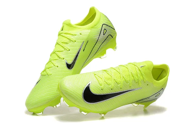 Nike Phantom GT Yellow Black Low-Cut Knit Upper Firm-Ground Soccer Shoes 3