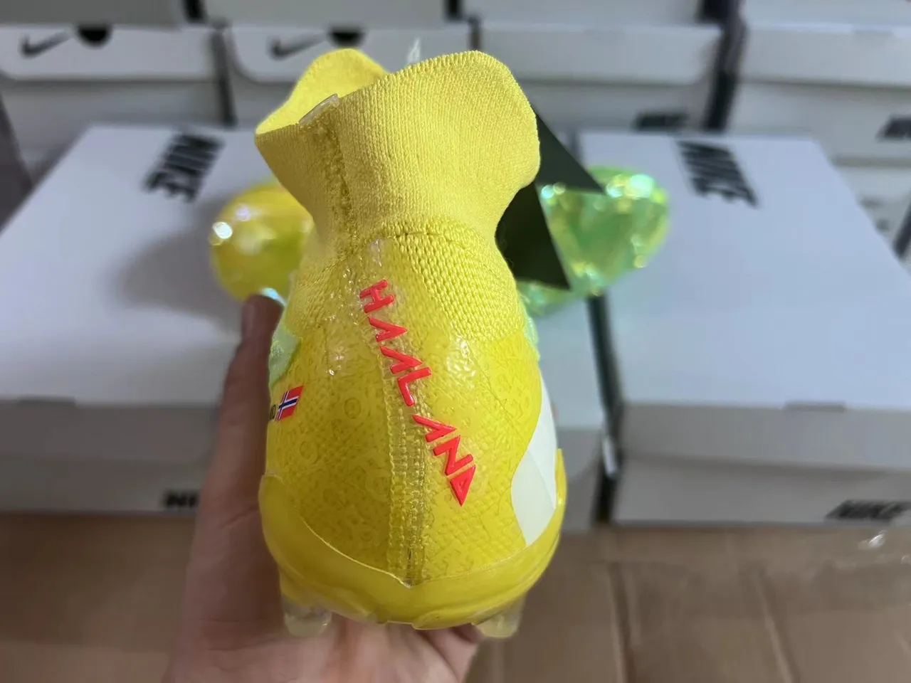 Nike Phantom GT Yellow Green Sock-Fit Knit Upper Translucent TPU Outsole Firm-Ground Soccer Shoes 11