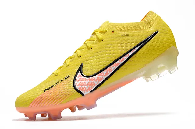 Nike Phantom GT Jaune Orange Flyknit Upper Translucent Sole Firm-Ground Chaussures de Football 4