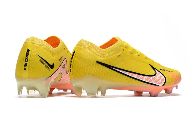 Nike Phantom GT Jaune Orange Flyknit Upper Translucent Sole Firm-Ground Chaussures de Football 7