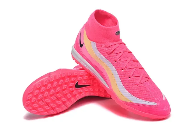 Nike Chaussures de Football Turf Hautes Flyknit Rose et Or 7