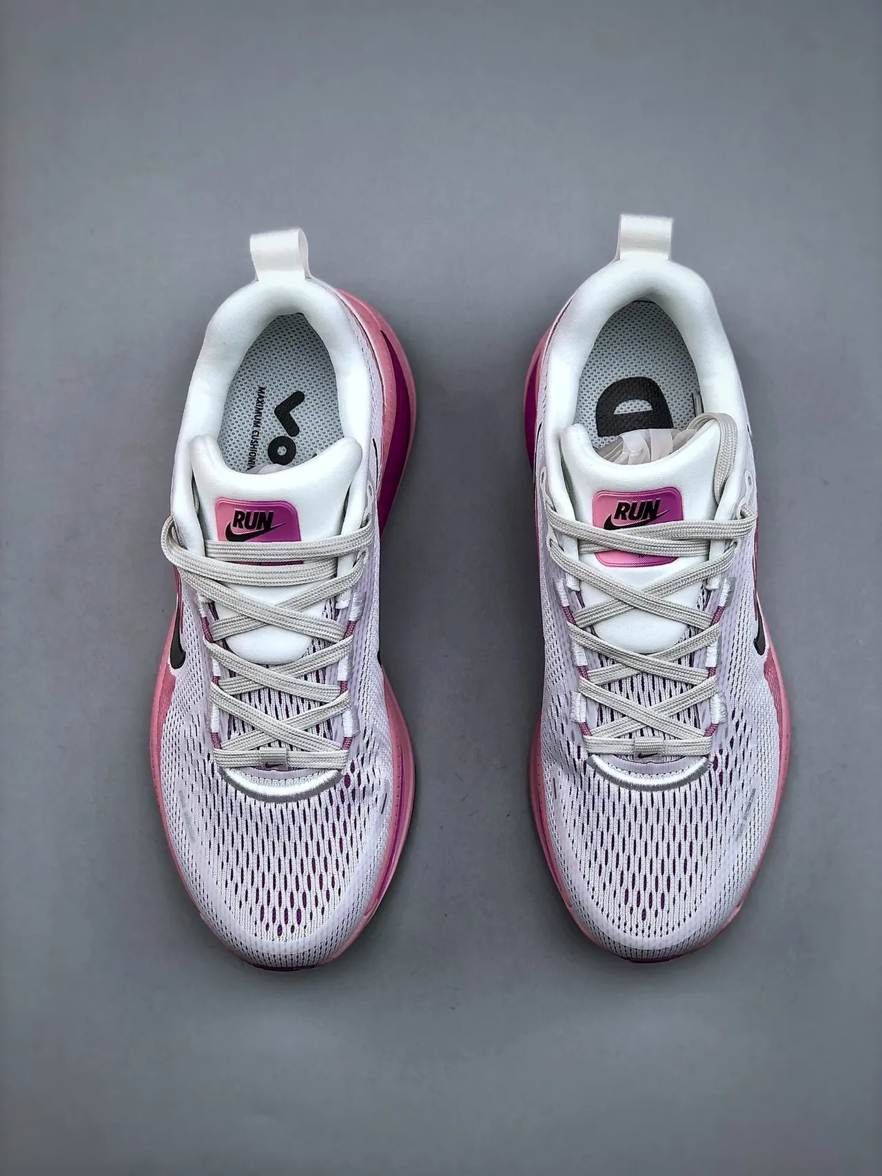 Nike Pink White Engineered Mesh Upper Full-Length ZoomX Midsole Running Shoes 5