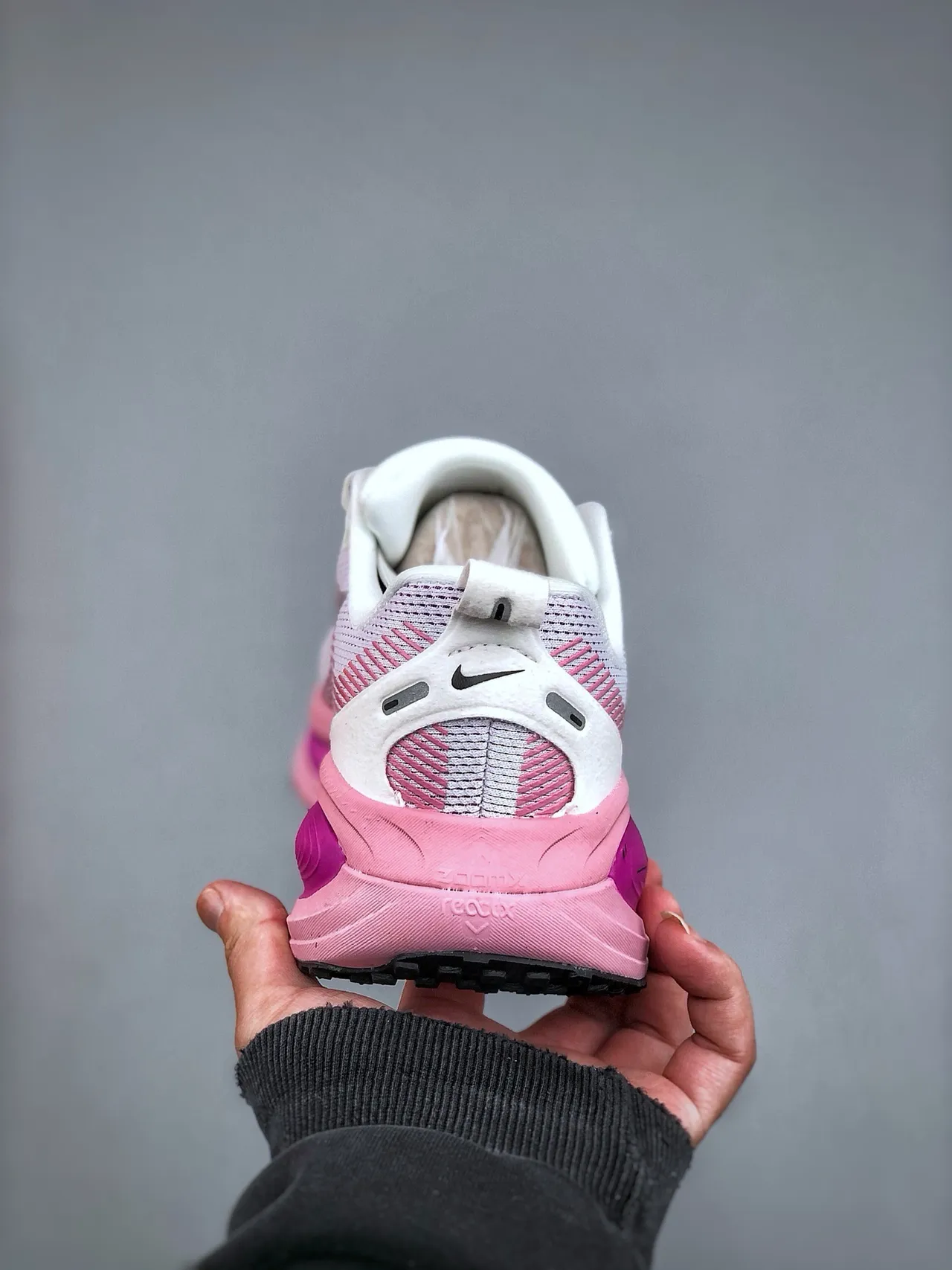 Nike Pink White Engineered Mesh Upper Full-Length ZoomX Midsole Running Shoes 7