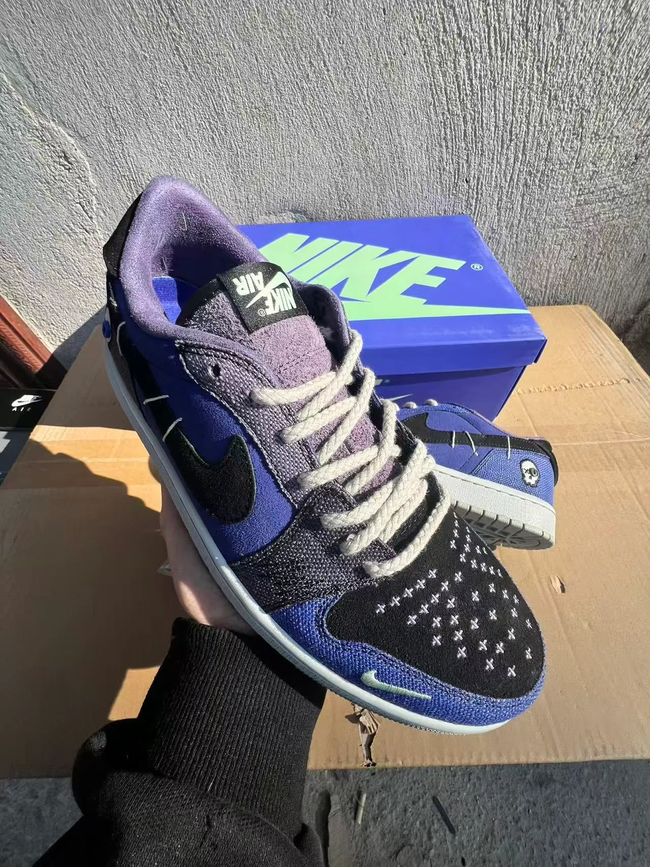 Nike Purple Black Low-Top Mixed-Material Upper Lifestyle Sneakers 2