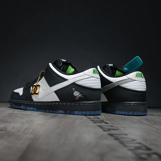 Nike SB Dunk Low Black White Pigeon Skateboard Shoes 5