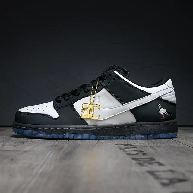 Nike SB Dunk Low Black White Pigeon Skateboard Shoes 8