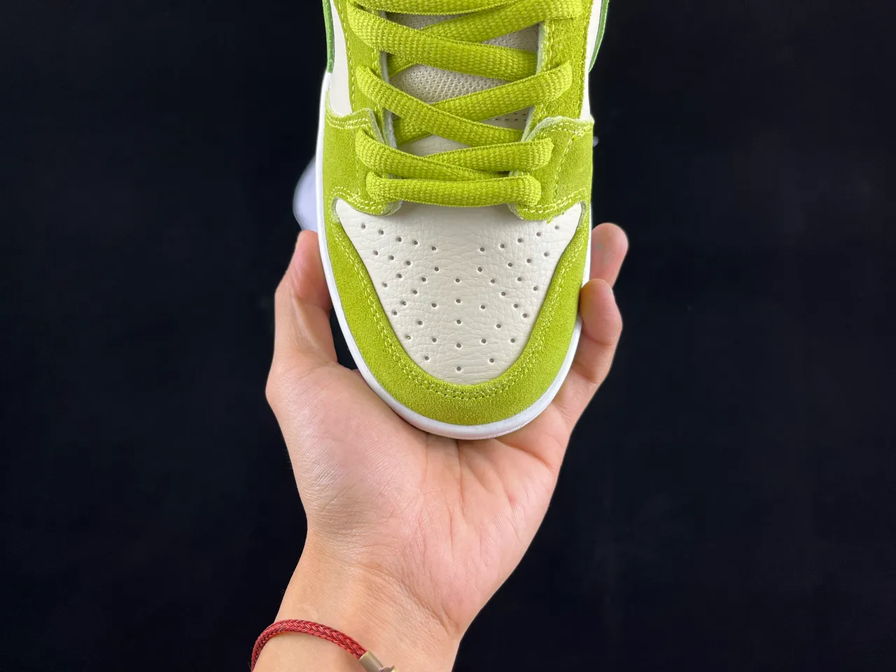 Nike SB Dunk Low Tênis de skate verde lima e creme 7