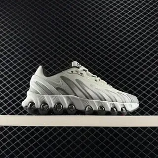 Nike Shox-style ग्रे और काला लाइफस्टाइल स्नीकर