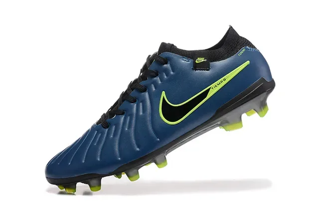 Nike Tiempo Chaussures de football pour terrain ferme 5