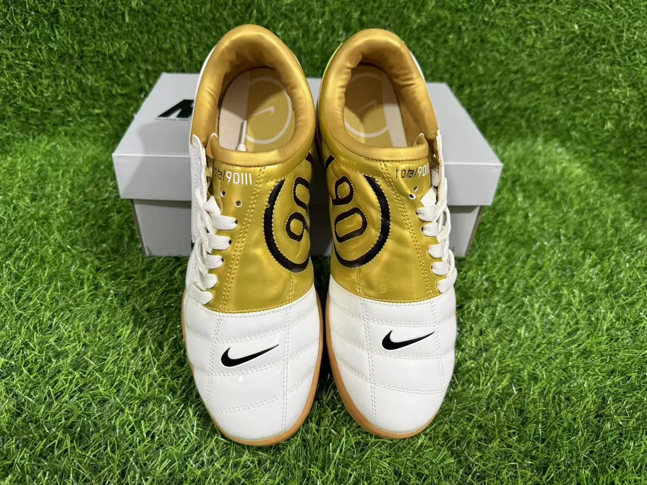 Nike Total 90 III Blanc Or Chaussures de football indoor 5