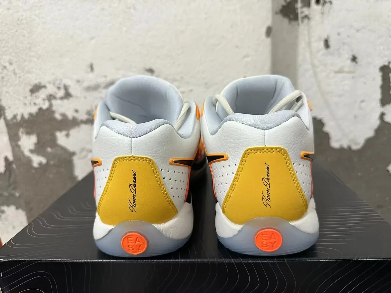 Nike Wavy Midfoot Cage Gradient Orange Yellow White Lifestyle Sneakers 2