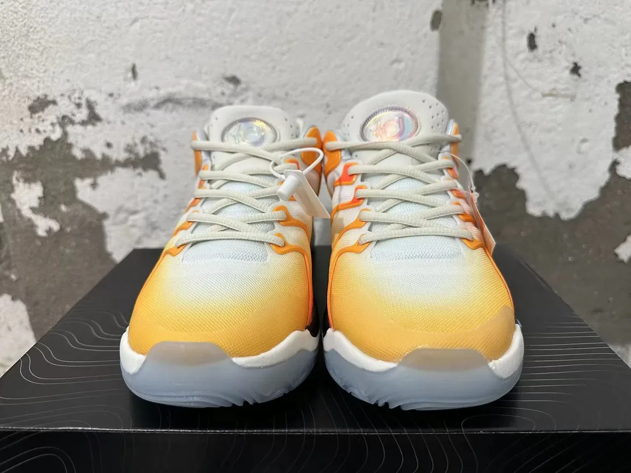 Nike Wavy Midfoot Cage Gradient Orange Yellow White Lifestyle Sneakers 3