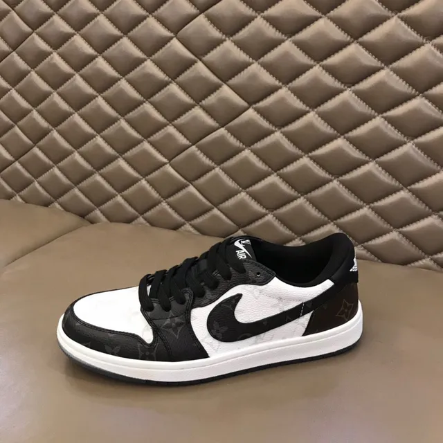 Nike White Black Low-Top Monogram-Print Overlay Lifestyle Sneakers 5