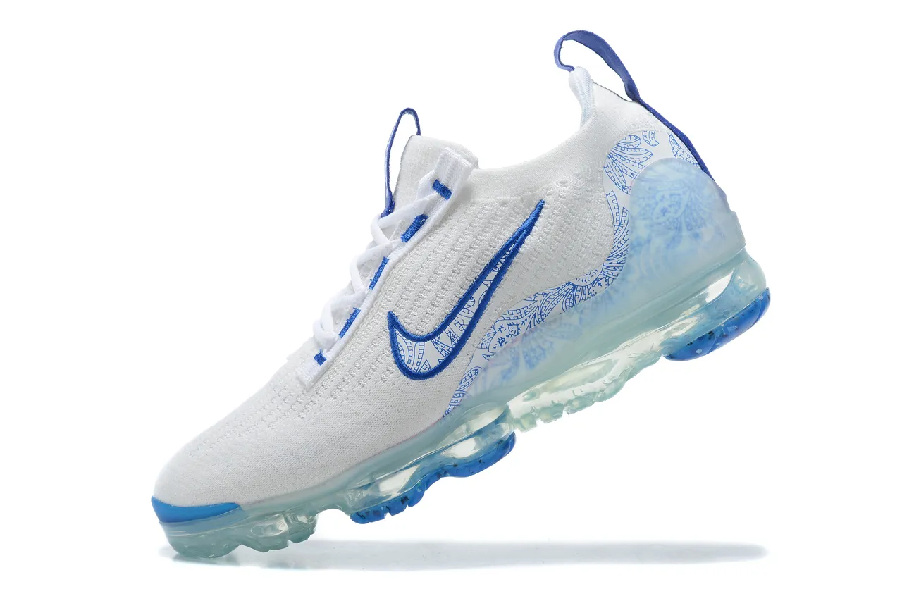 Nike White Blue Engineered Knit Upper Embroidered Swoosh Lifestyle Sneakers 11