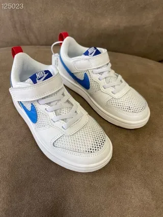 Nike White Blue Low-Top Mesh Upper Lifestyle Sneakers 11