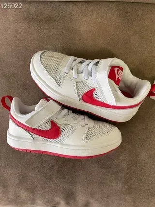 Nike White Blue Low-Top Mesh Upper Lifestyle Sneakers 15