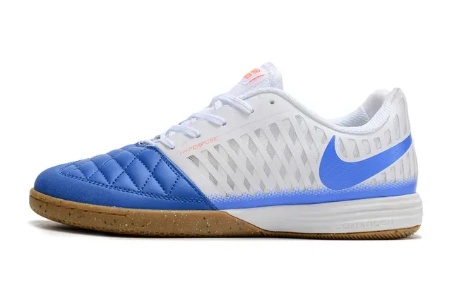 Nike White Blue Quilted Toe Cap Diamond-Mesh Side Panel Indoor Soccer Shoes 3