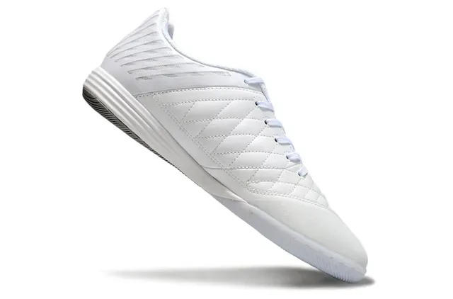 Nike White Gray Quilted Toe Cap Diamond-Pattern Mesh Sneakers 3