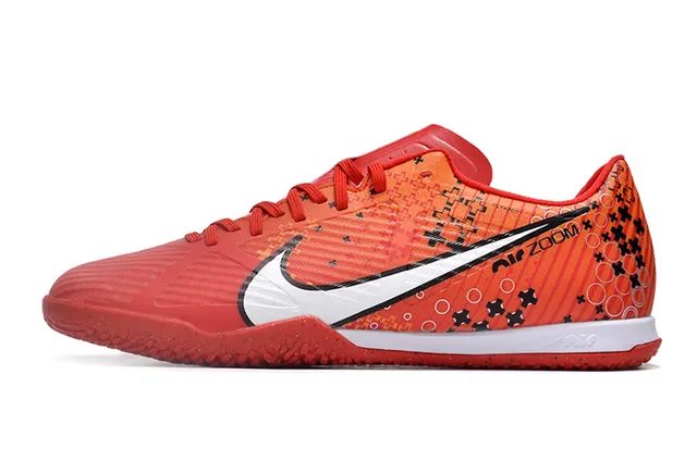 Nike Chaussures de football indoor blanc et rose à tige basse en mesh synthétique 14